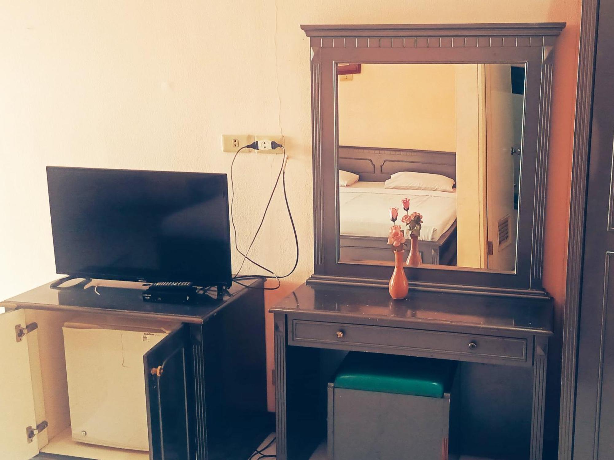Hotel Wijaya Purwokerto Εξωτερικό φωτογραφία