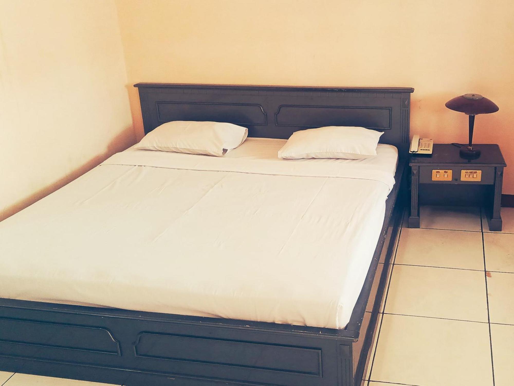 Hotel Wijaya Purwokerto Εξωτερικό φωτογραφία