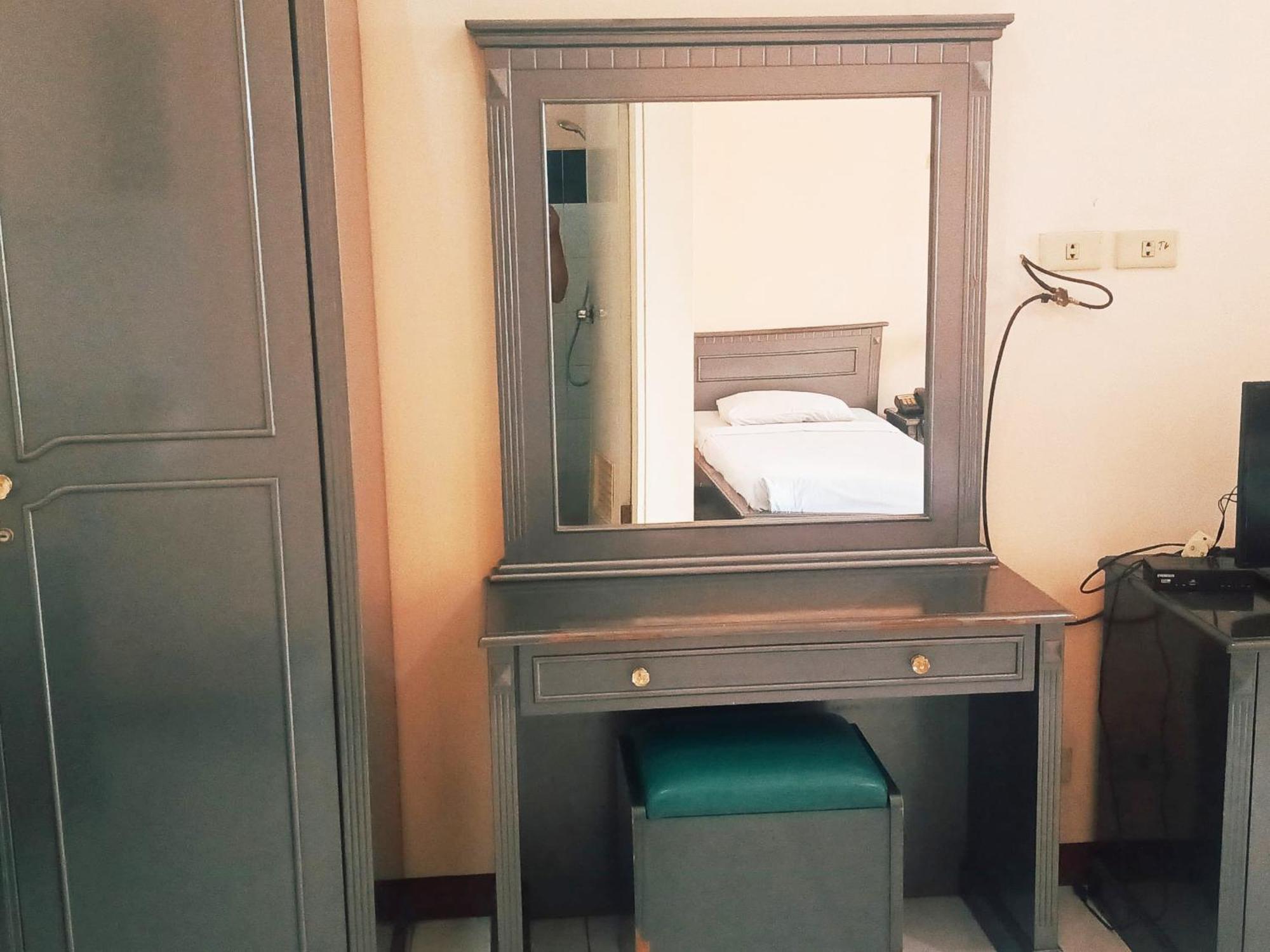 Hotel Wijaya Purwokerto Εξωτερικό φωτογραφία