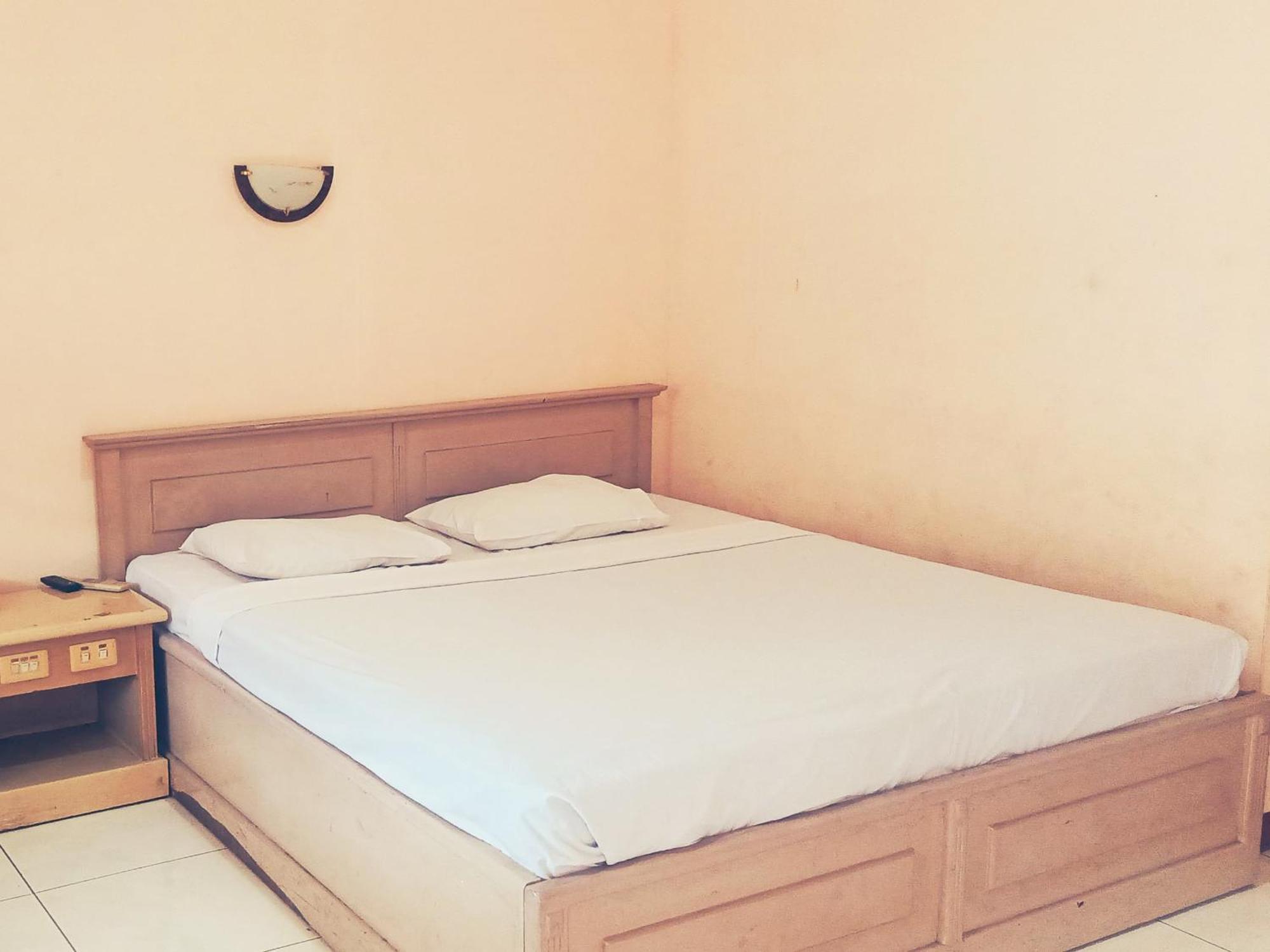 Hotel Wijaya Purwokerto Εξωτερικό φωτογραφία