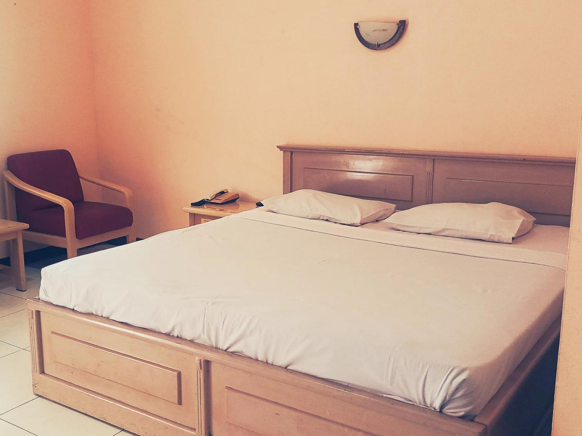 Hotel Wijaya Purwokerto Εξωτερικό φωτογραφία