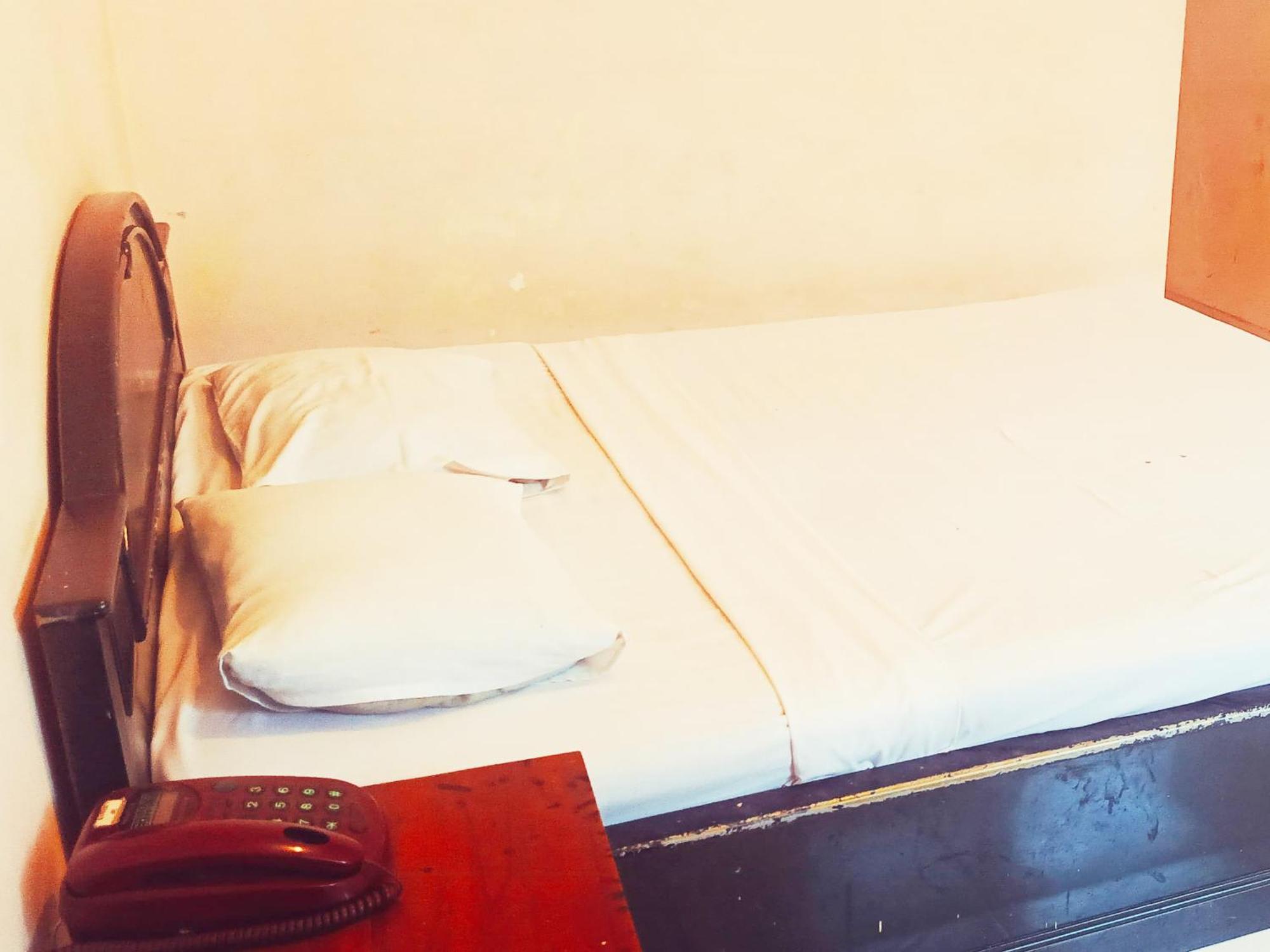 Hotel Wijaya Purwokerto Εξωτερικό φωτογραφία