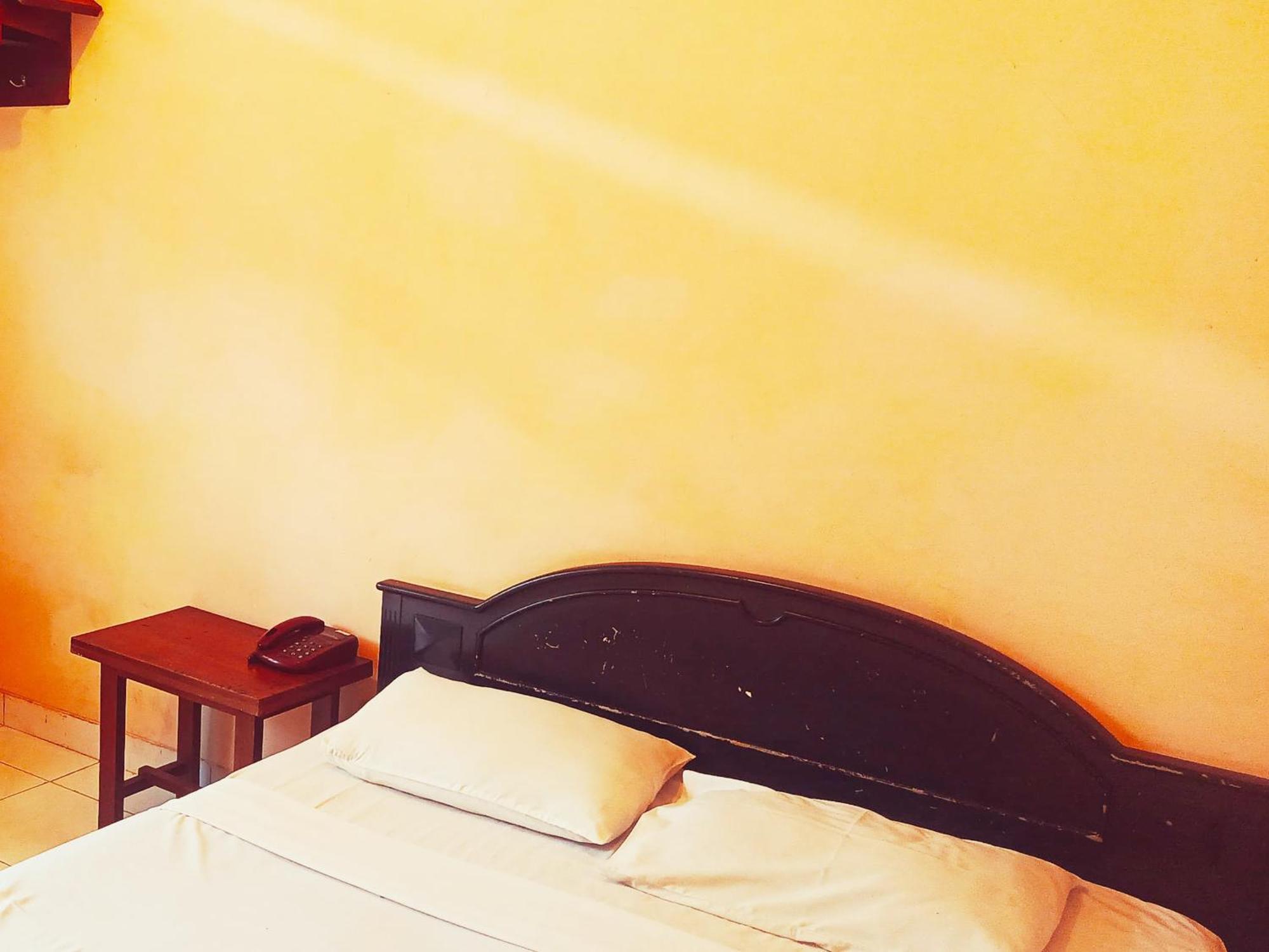 Hotel Wijaya Purwokerto Εξωτερικό φωτογραφία