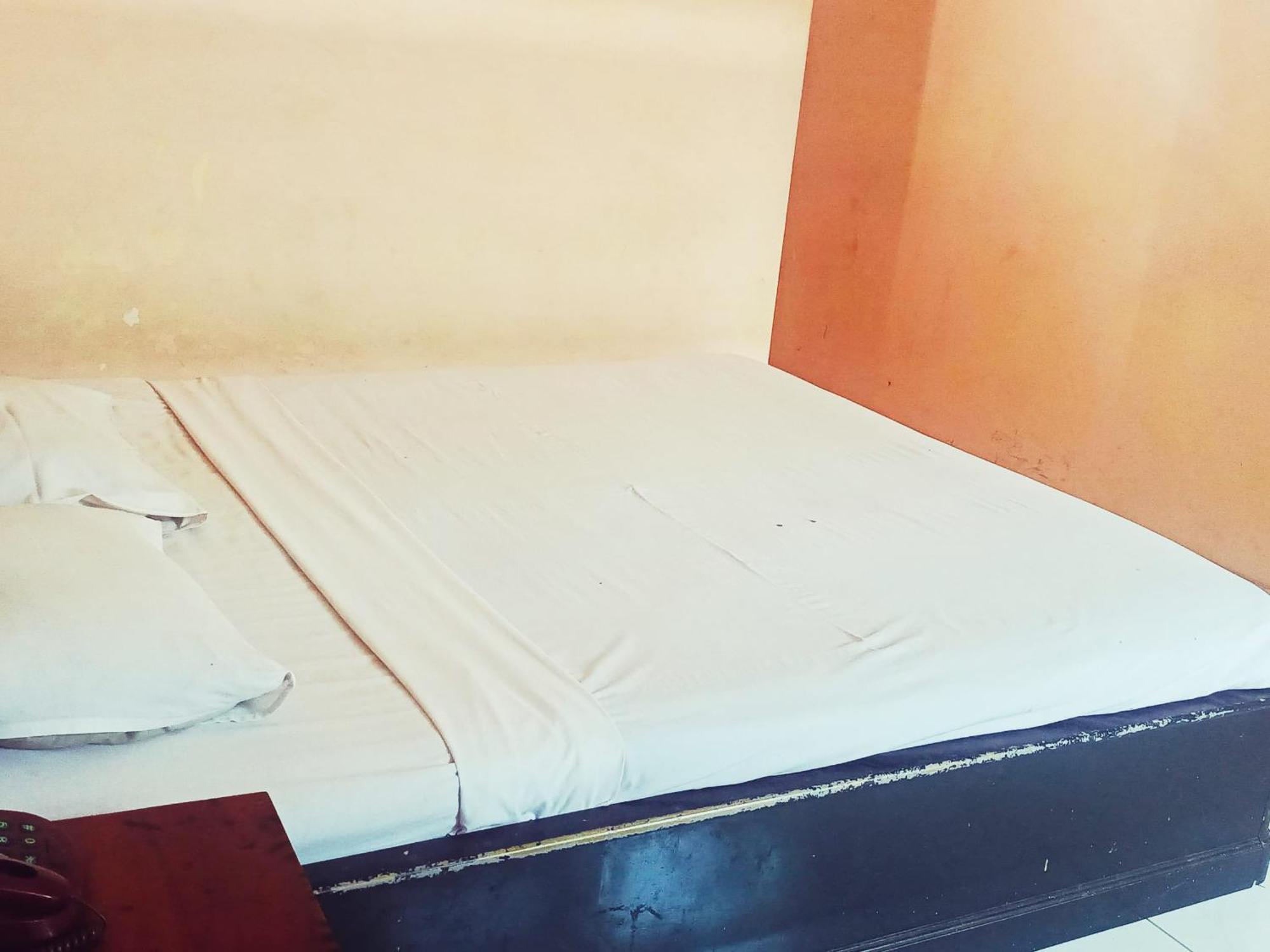 Hotel Wijaya Purwokerto Εξωτερικό φωτογραφία